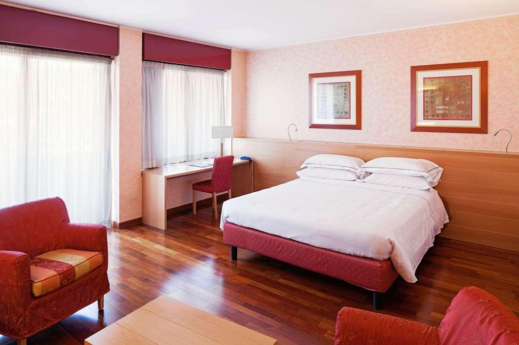 Excel Hotel Milano 3 Basiglio Cameră foto